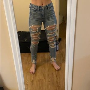 Brand new AE ripped skinny jeans